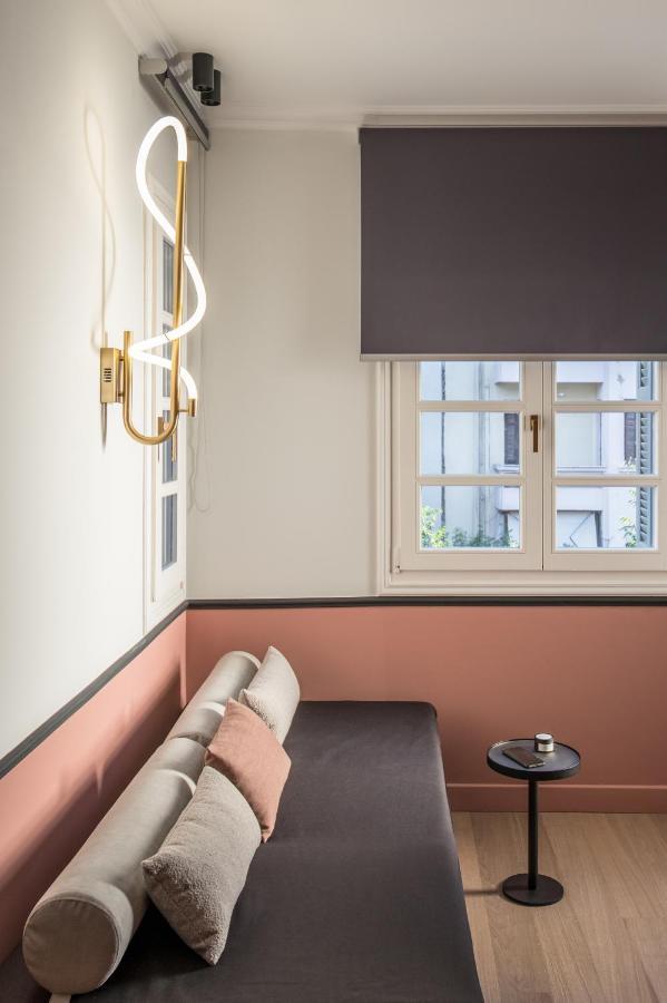 72 Ad Suites Tesalonika Bagian luar foto